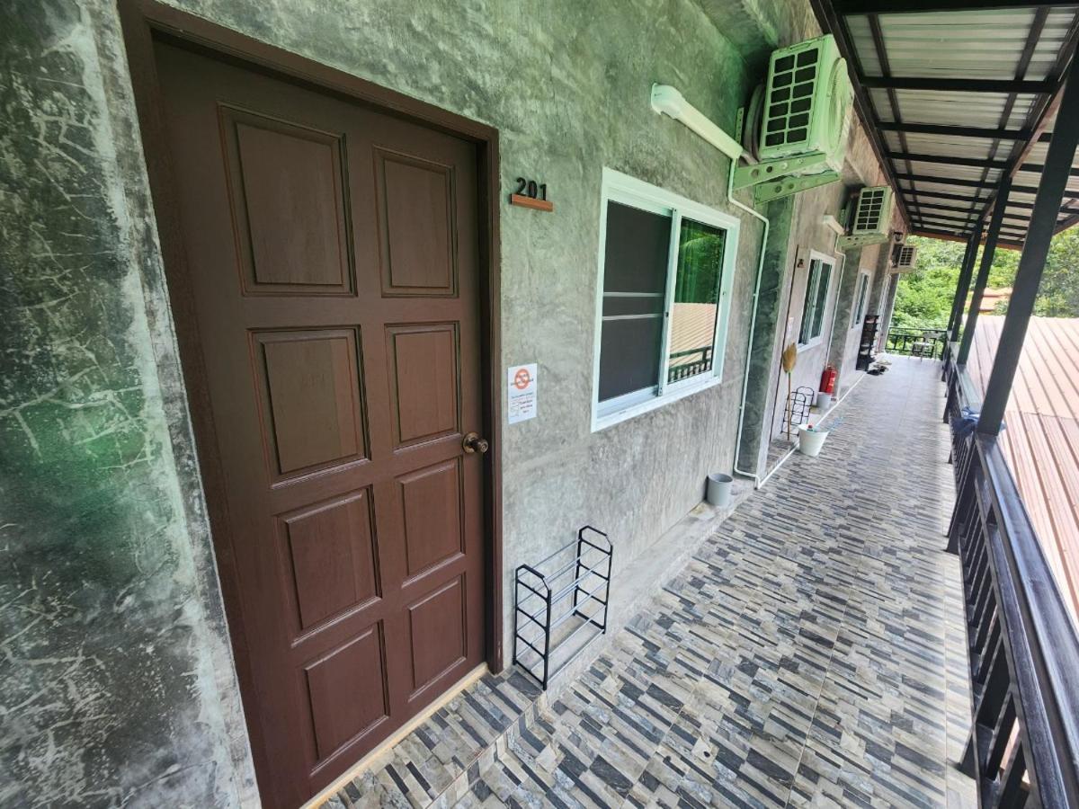 Skypearl Guesthouse & Pub 涛岛 外观 照片